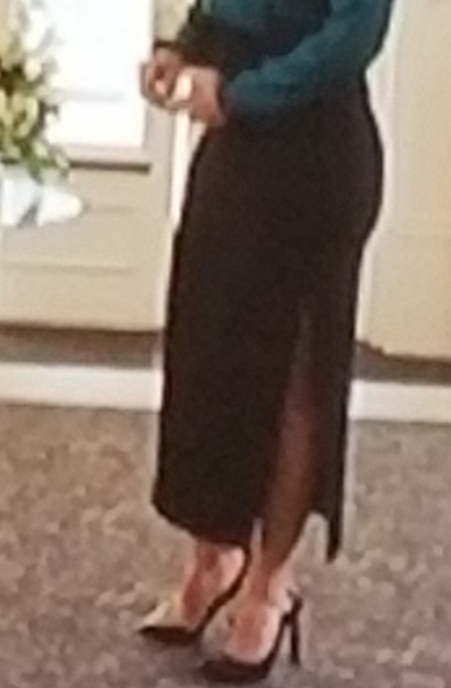 SIZE 12 SKIRT